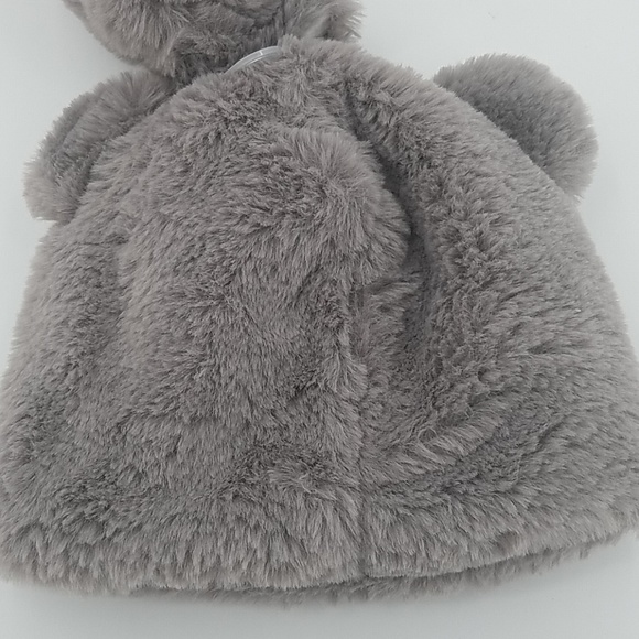 NWT Faux Fur Hat/Mittens - Picture 4 of 5